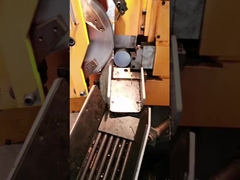 Proces van snijden van de ronde staaf, voorzijde, dwarsdoorsnede geen trillingsmerken